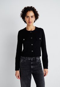 Короткий блейзер Короткий блейзер