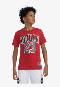 Спортивная майка