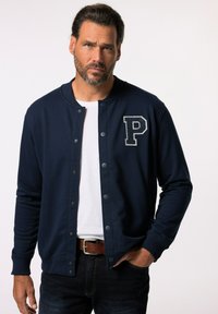 Куртка бомбер