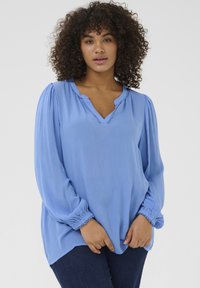 Длинная блузка