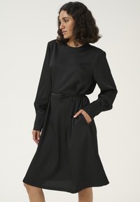 Платье Платье