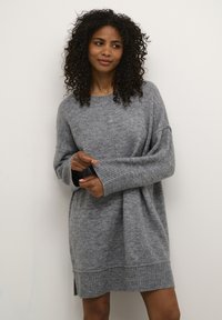 Вязаное платье Вязаное платье