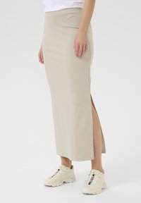 Юбка-карандаш