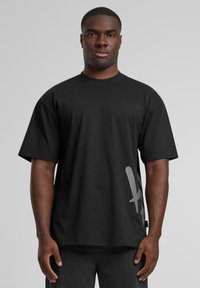 Футболка Футболка