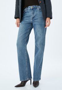 Брюки Брюки