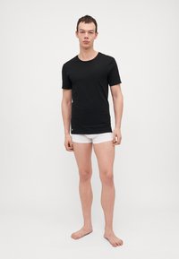 Футболка Футболка