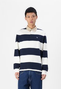 Поло с длинным рукавом