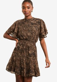 Летнее платье