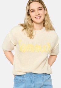 Футболка Футболка