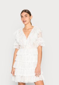 Коктейльное платье