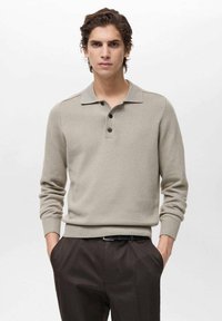 Поло с длинным рукавом