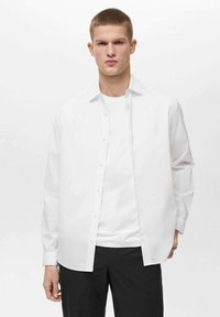 Рубашка Рубашка