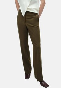 Прямые брюки