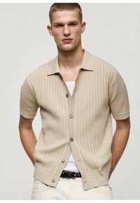 Рубашка с коротким рукавом Рубашка с коротким рукавом