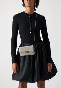 Вечерняя сумка