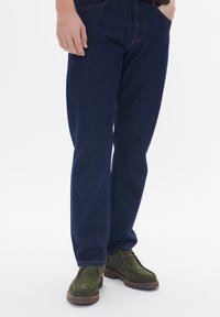 Ботинки на шнуровке Ботинки на шнуровке