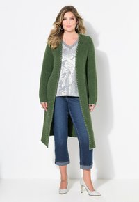 Длинный кардиган