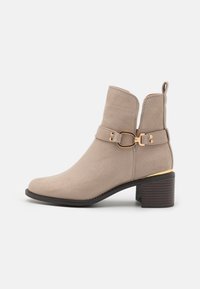 Ботинки челси Ботинки челси