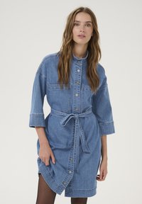 Джинсовое платье