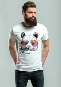 Футболка Футболка