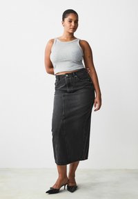 Джинсовая юбка Джинсовая юбка