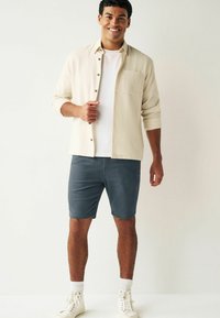 Шорты Шорты