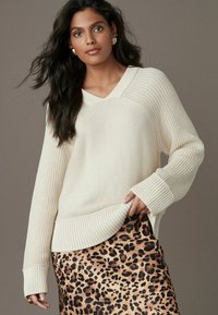 Пуловер Пуловер