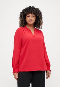 Джинсовая блузка