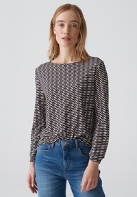 Майка с рукавом три четверти Майка с рукавом три четверти