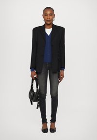 Кожаная сумка