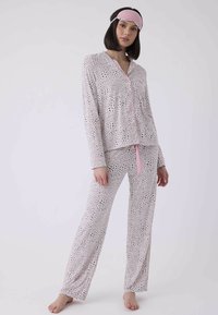 Пижама Пижама