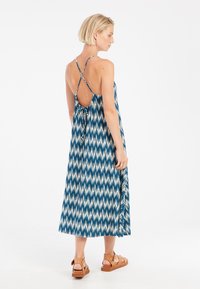 Летнее платье Летнее платье