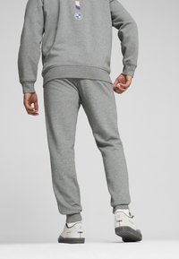 Спортивные штаны Спортивные штаны