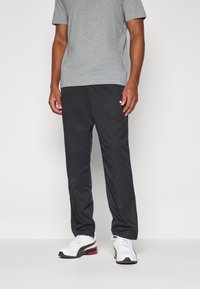 Спортивные штаны Спортивные штаны