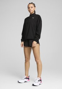 Спортивная куртка