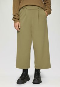 Широкие брюки