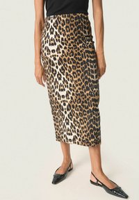 Юбка-карандаш