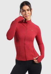 Спортивная куртка