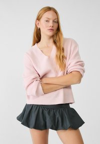 Пуловер Пуловер