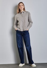 Блузка-рубашка Блузка-рубашка