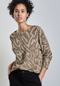 Блузка Блузка