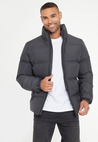 Зимняя куртка Зимняя куртка