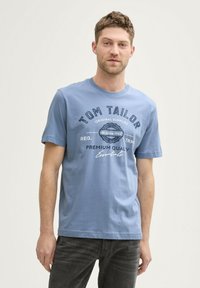 Футболка Футболка