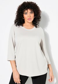 Майка с рукавом три четверти