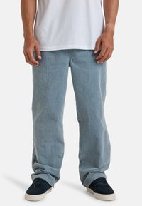 Вельветовые брюки