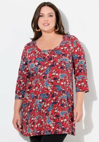 Длинная майка