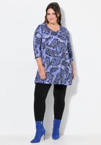 Длинная майка