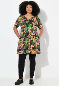 Длинная майка