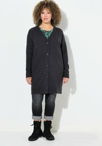 Длинный кардиган