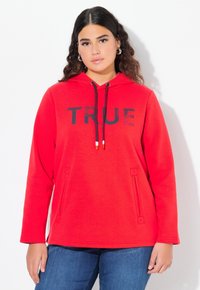 Пуловер с капюшоном